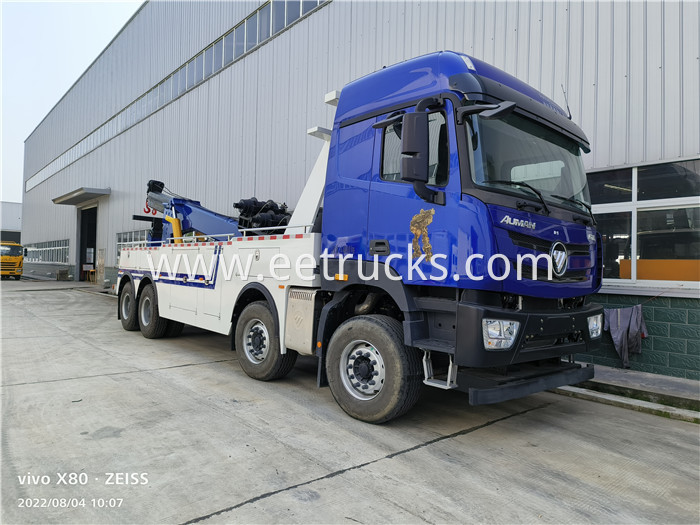 Wrecker Truck